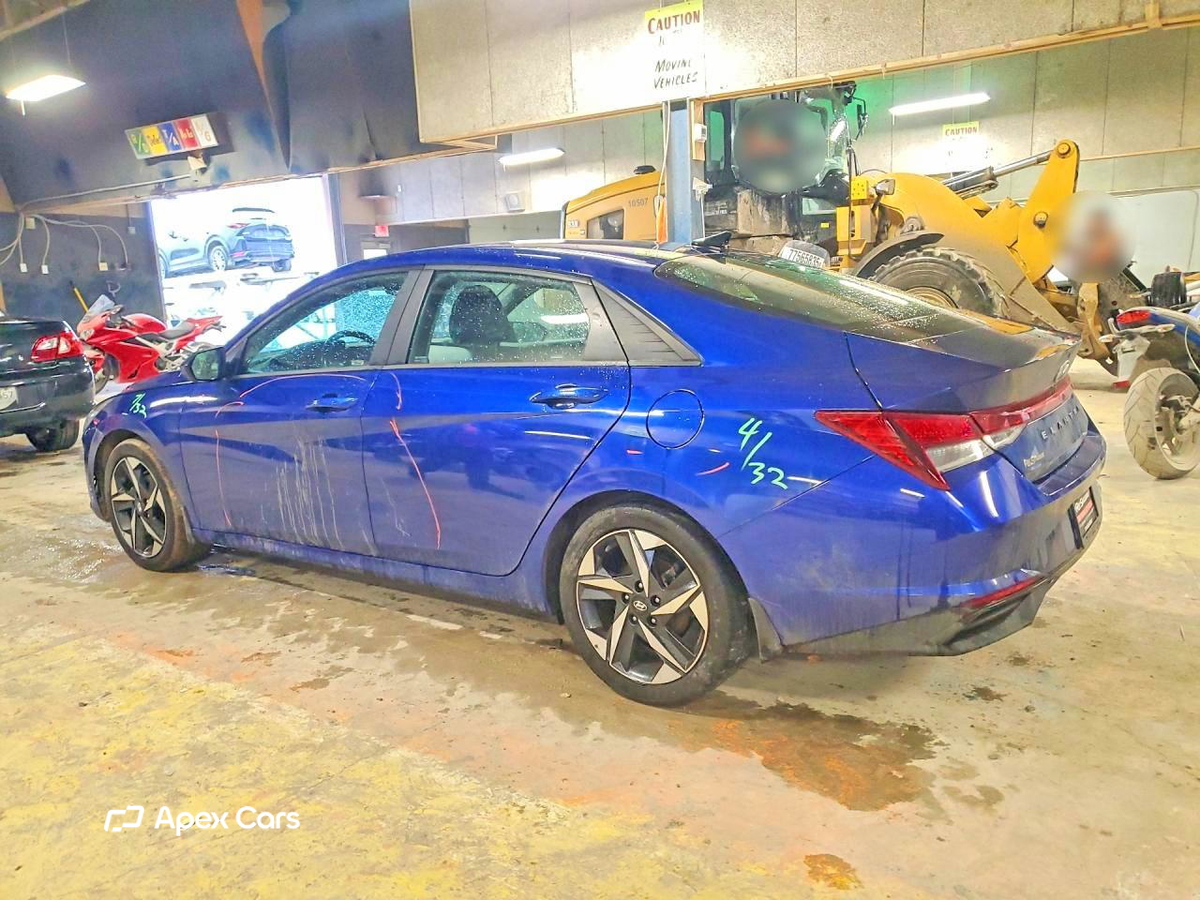 Hyundai Elantra 2023