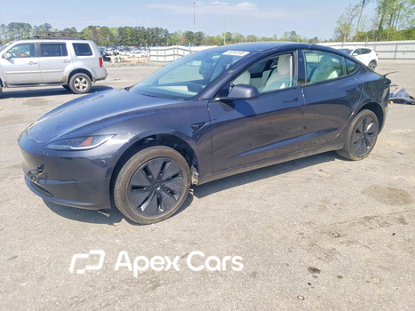 Tesla Model 3 2024 - Image 1 of 12