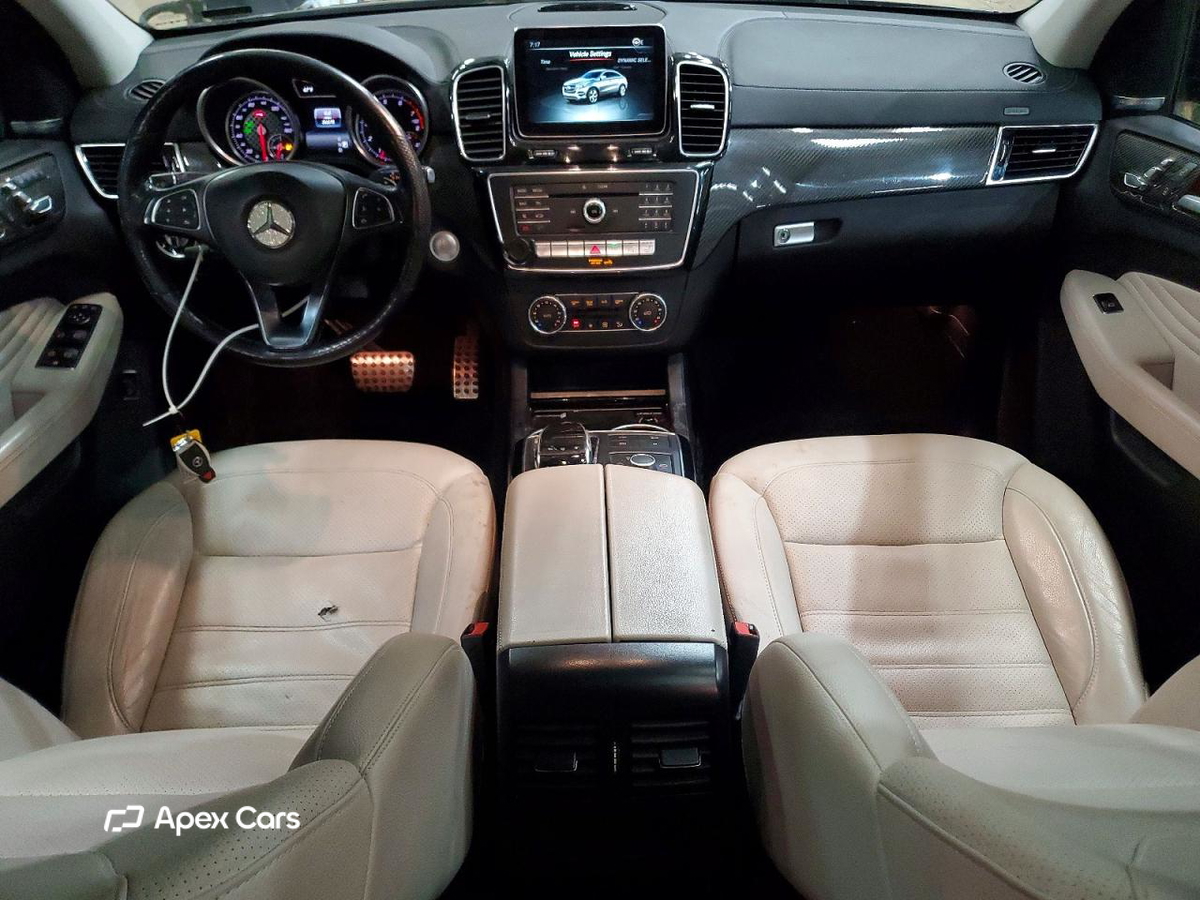 Mercedes-Benz GLE 2016