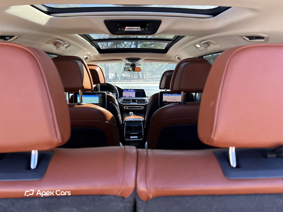 BMW X7 2019