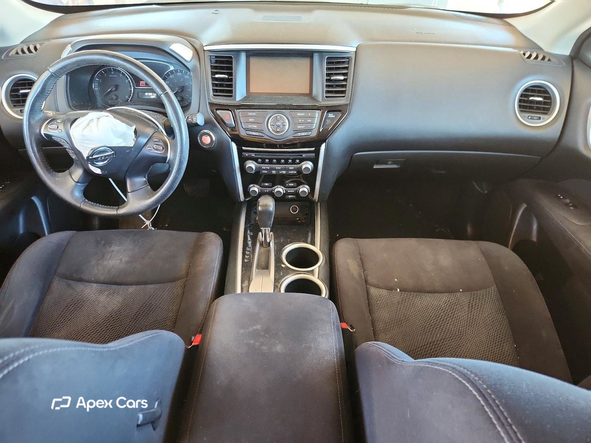 Nissan Pathfinder 2013