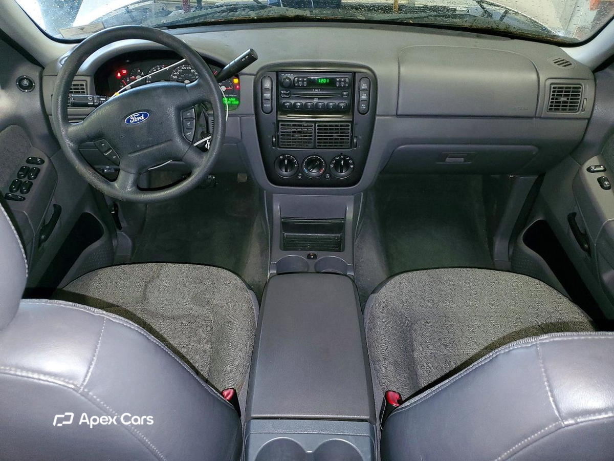 Ford Explorer 2005