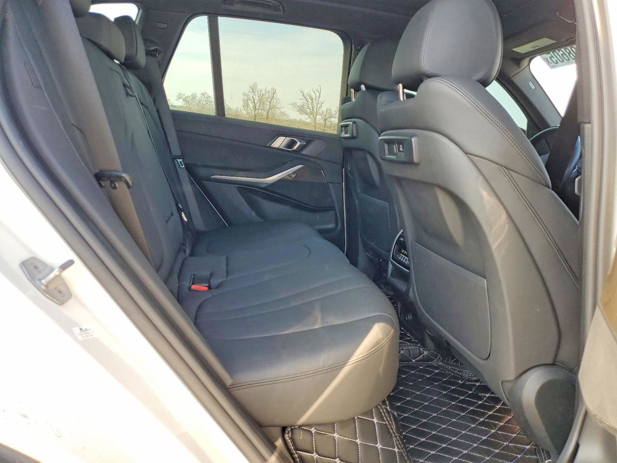 BMW X5 2021