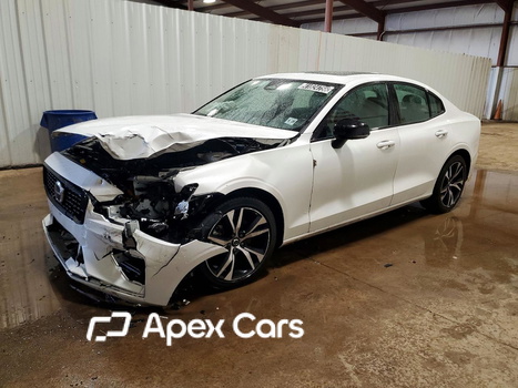 Volvo S60 2024 - Image 1 of 12