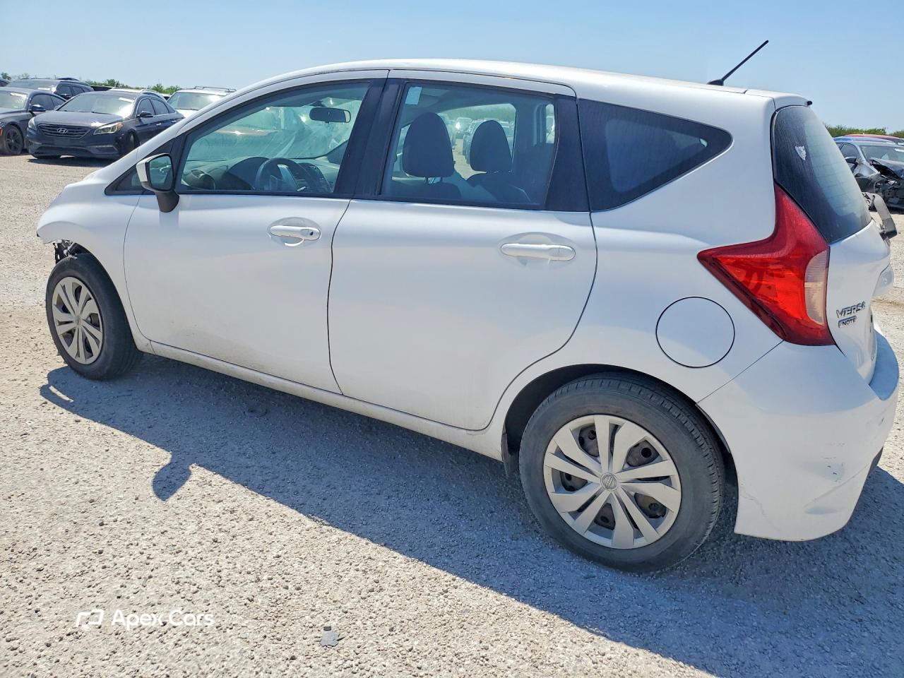 Nissan Versa 2018