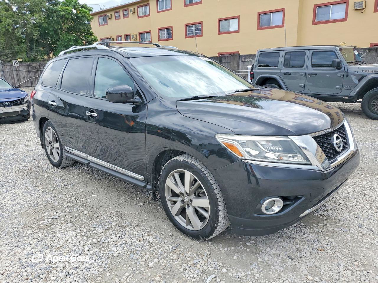 Nissan Pathfinder 2015