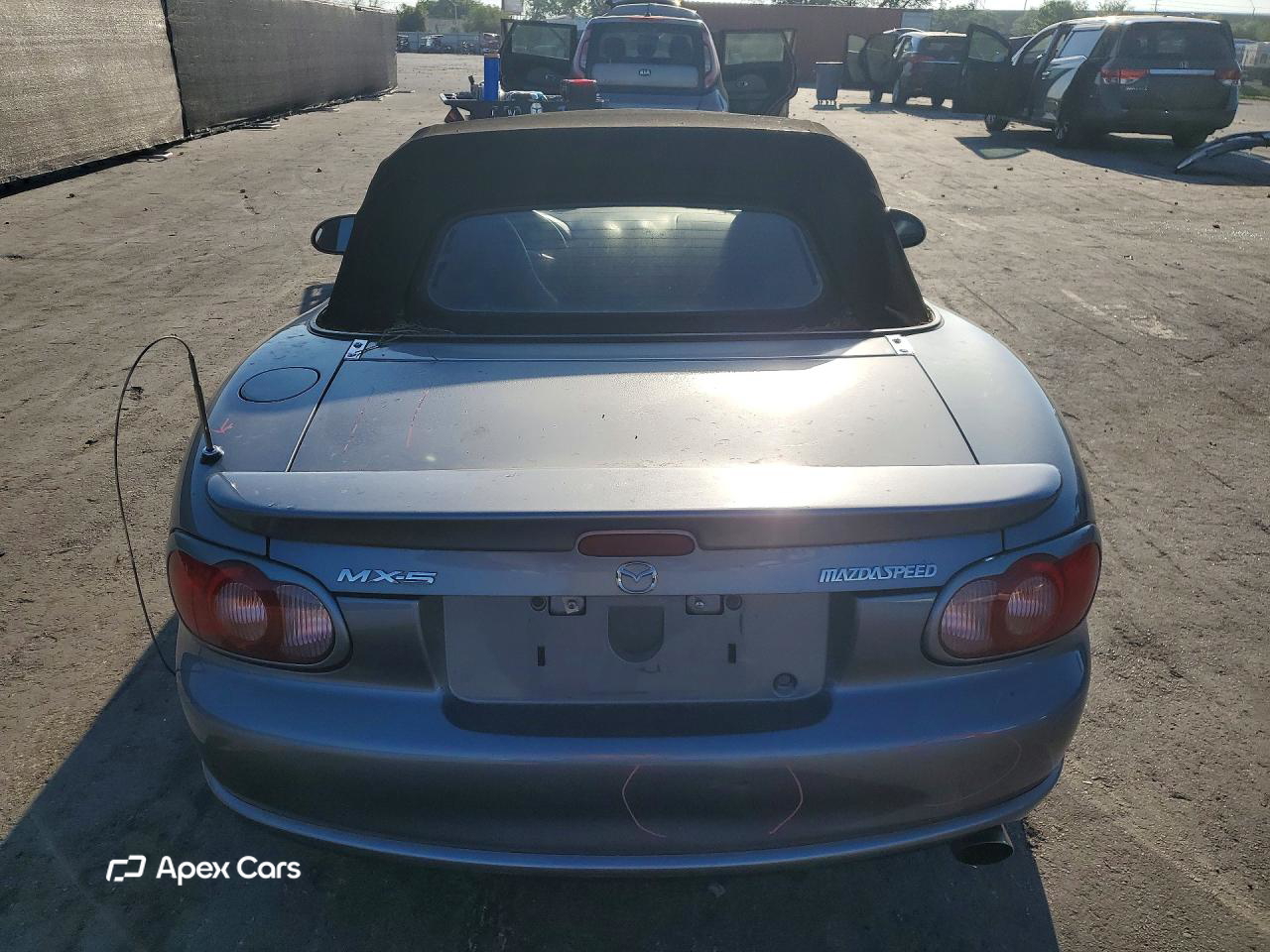 Mazda MX-5 2005