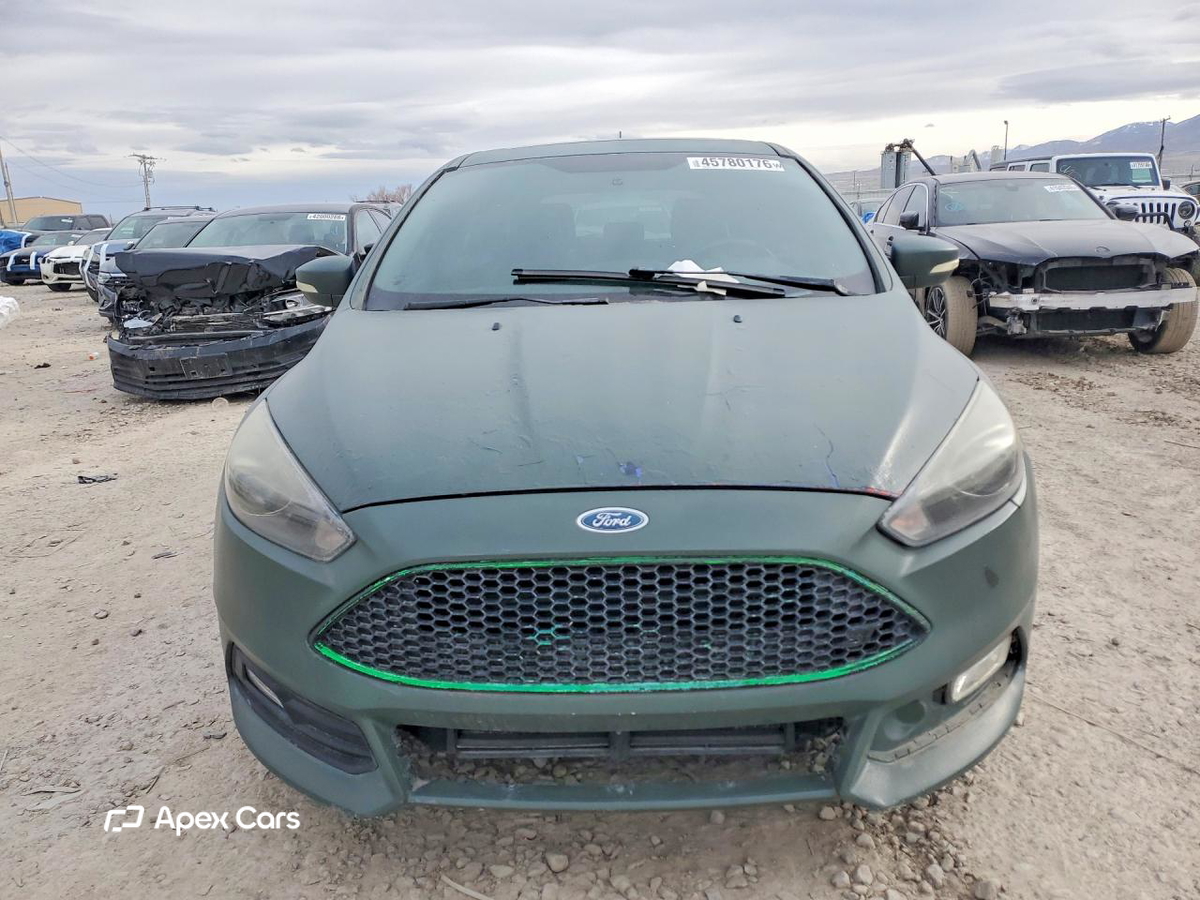 Ford Focus 2015
