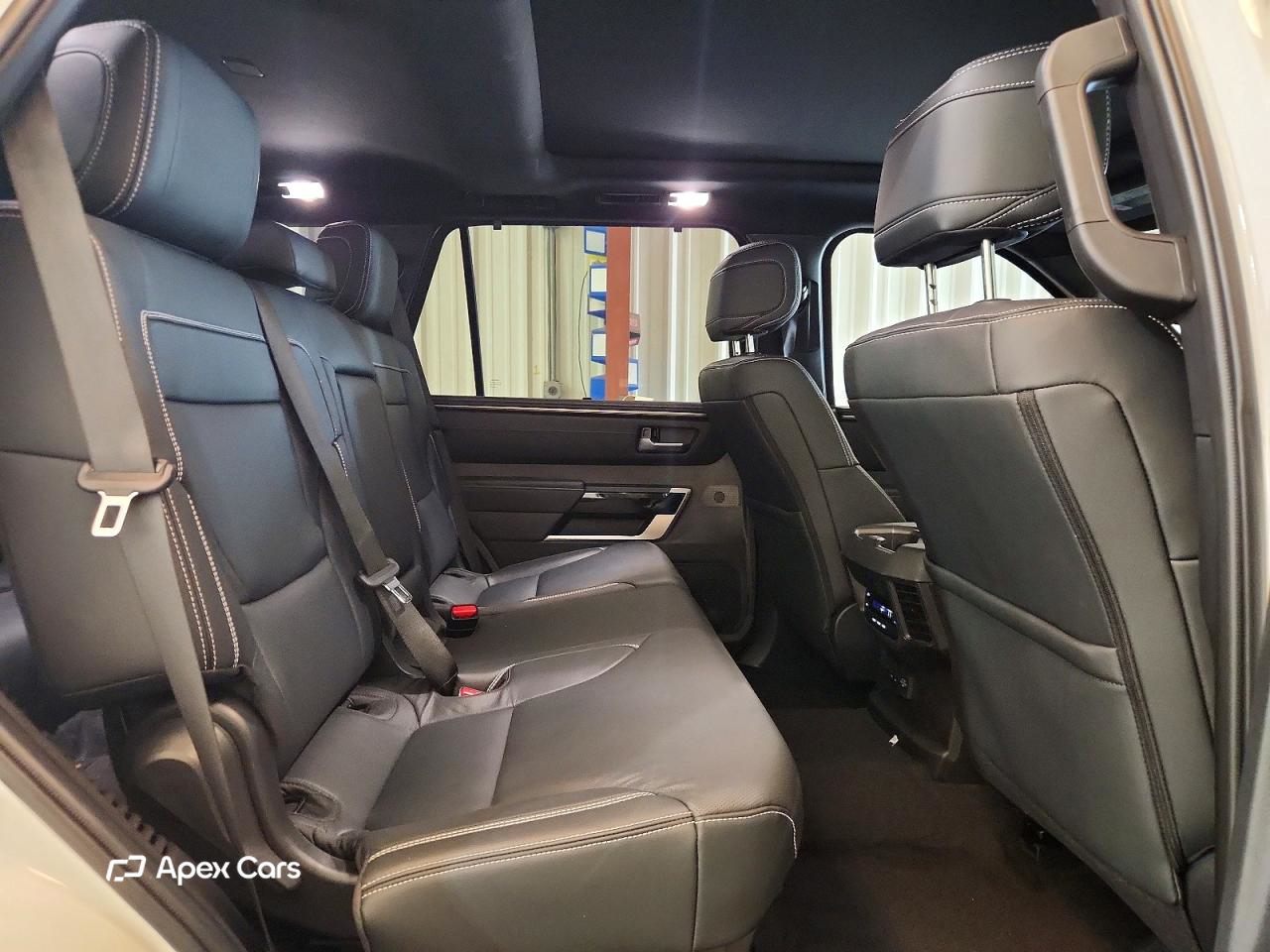 Toyota Sequoia 2026