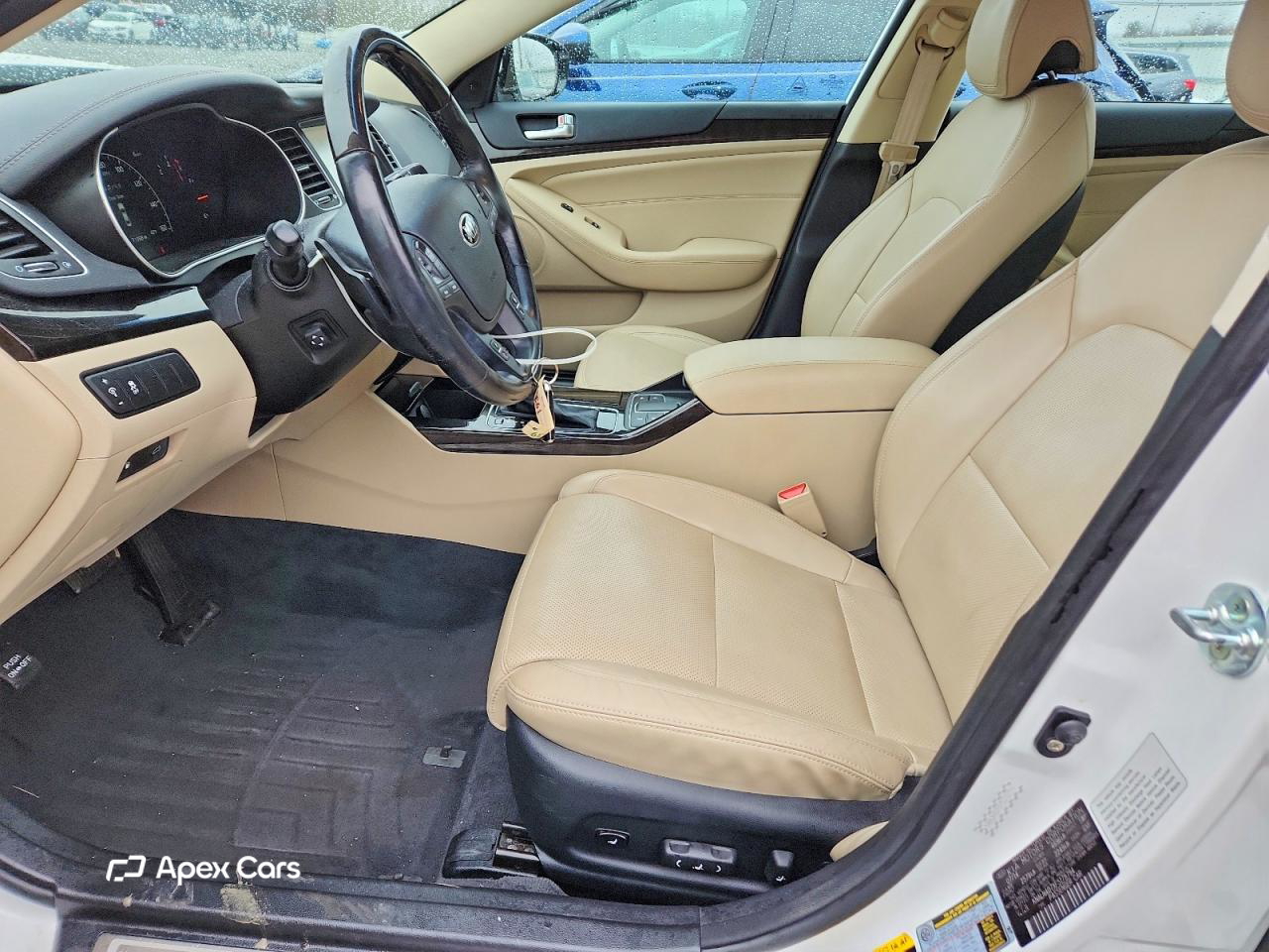 Kia Cadenza 2015