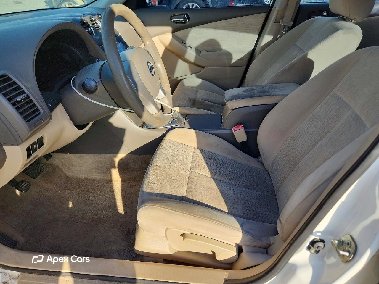 Nissan Altima 2012