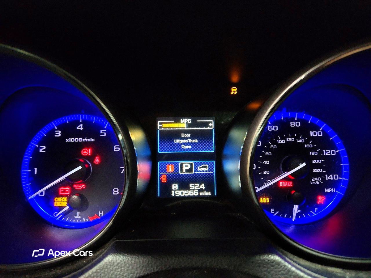 Subaru Outback 2015