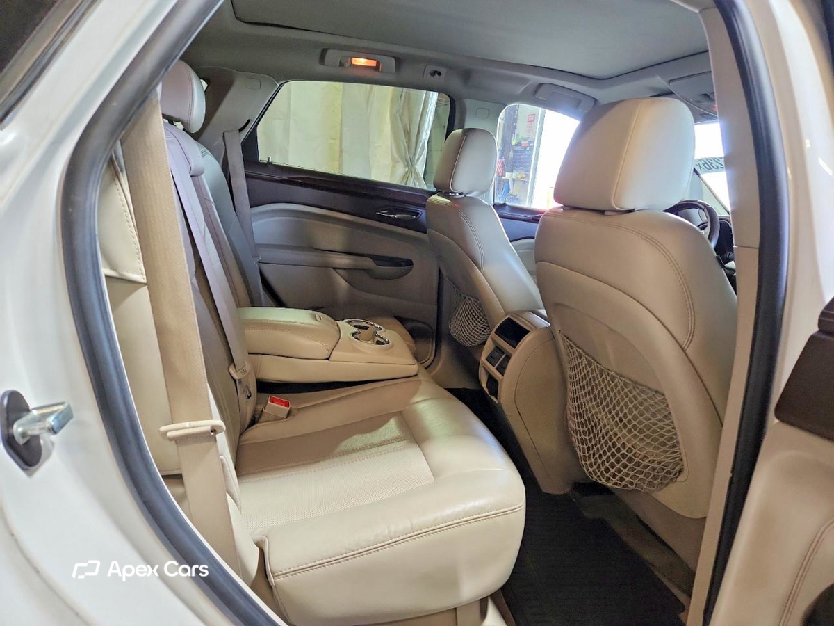 Cadillac SRX 2012