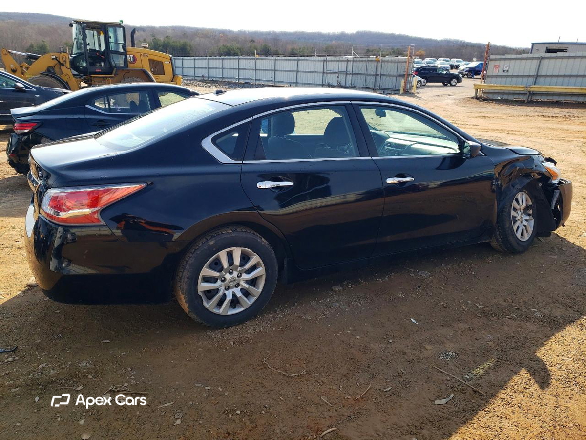 Nissan Altima 2015