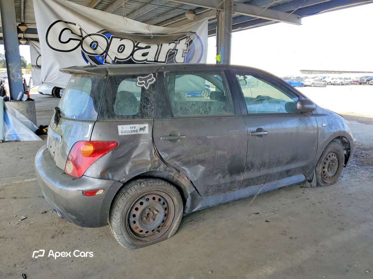Scion xA 2005