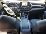 Toyota Highlander 2025
