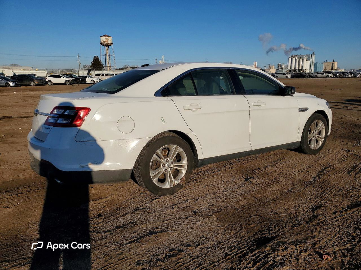 Ford Taurus 2015