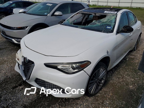 Alfa Romeo Giulia 2017 - Image 1 of 12
