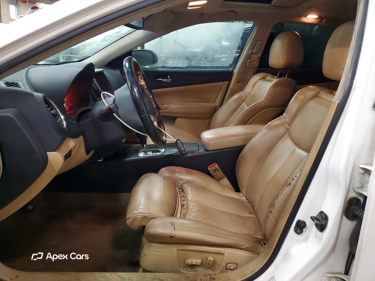 Nissan Maxima 2010