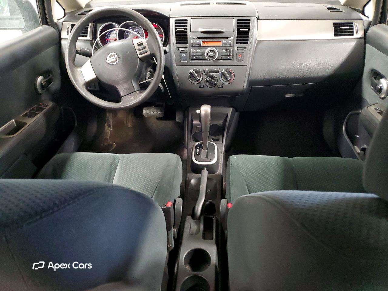 Nissan Versa 2011