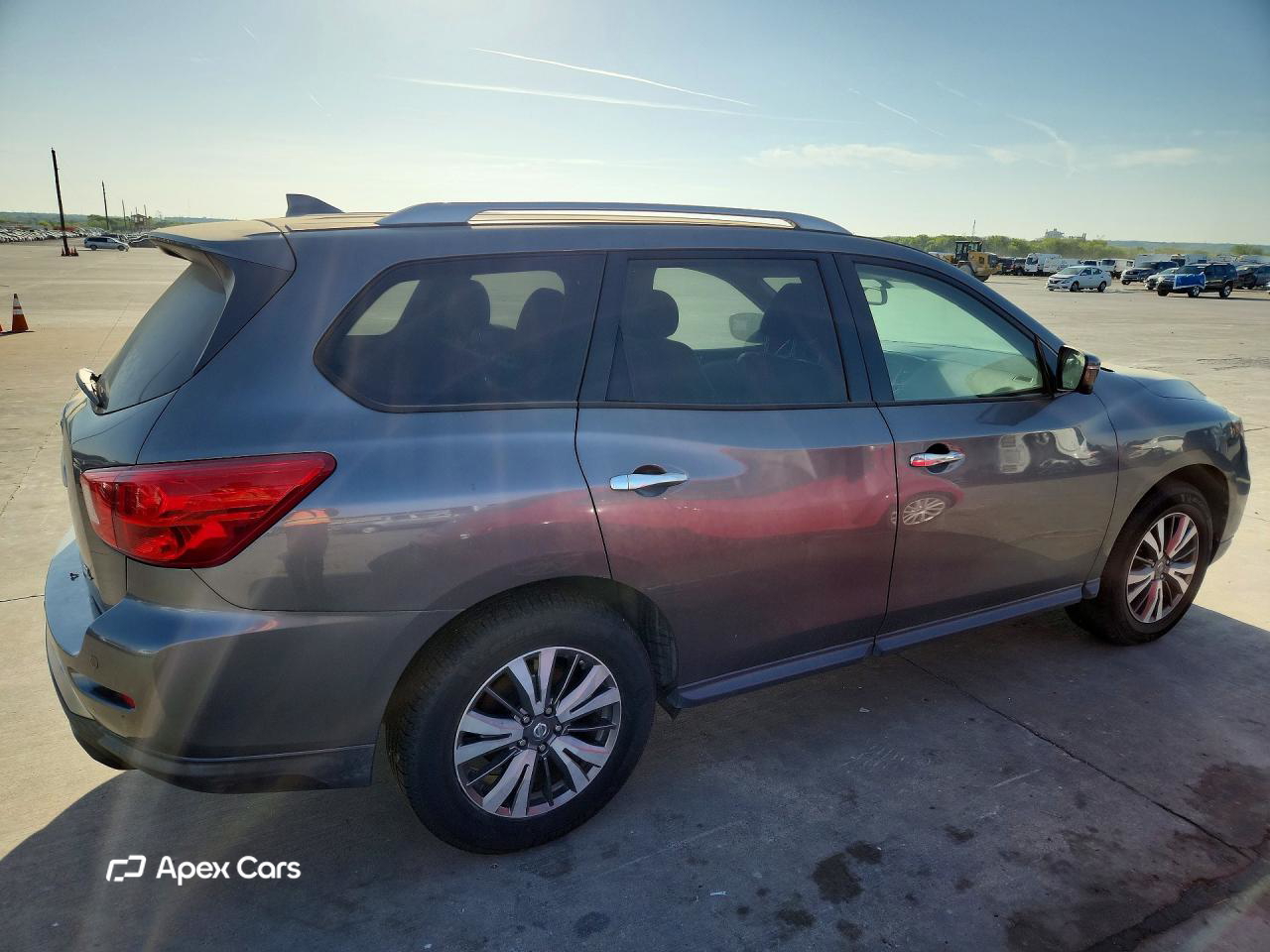 Nissan Pathfinder 2019