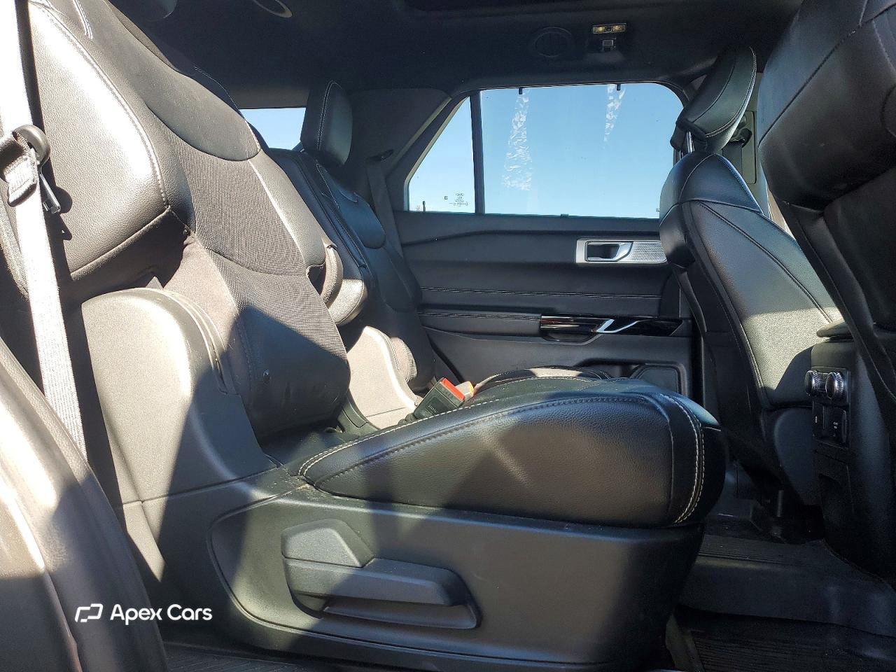 Ford Explorer 2023
