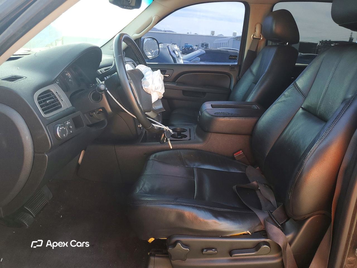 Chevrolet Tahoe 2011