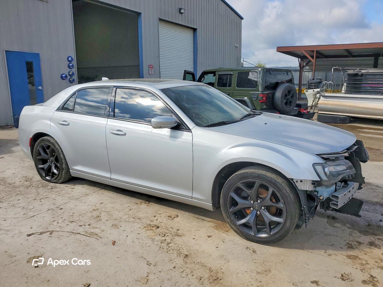 Chrysler 300 2021