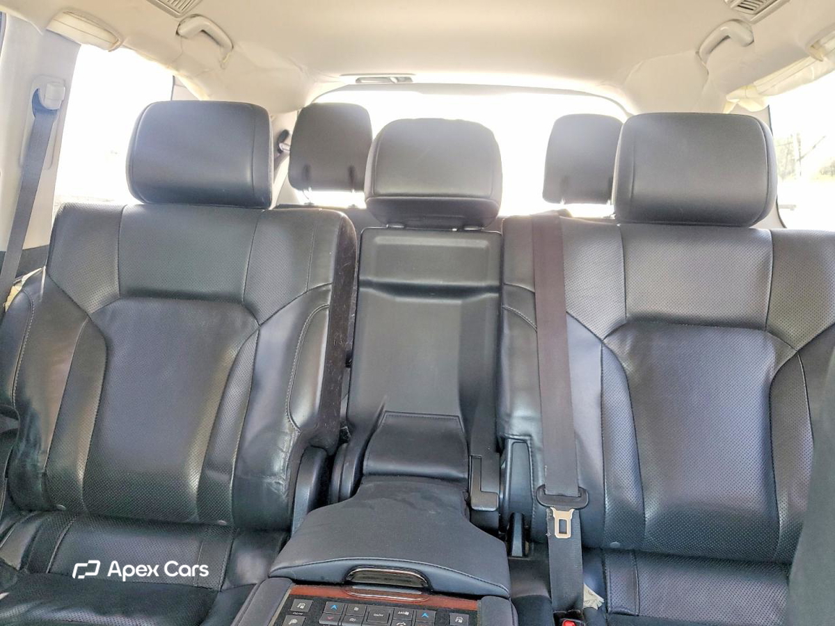 Lexus LX 2016
