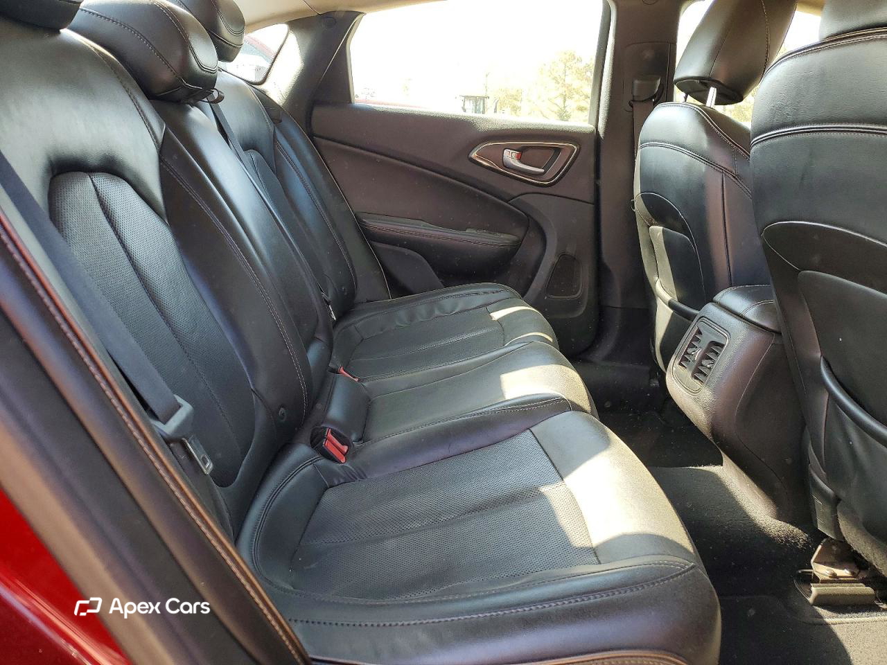 Chrysler 200 2015