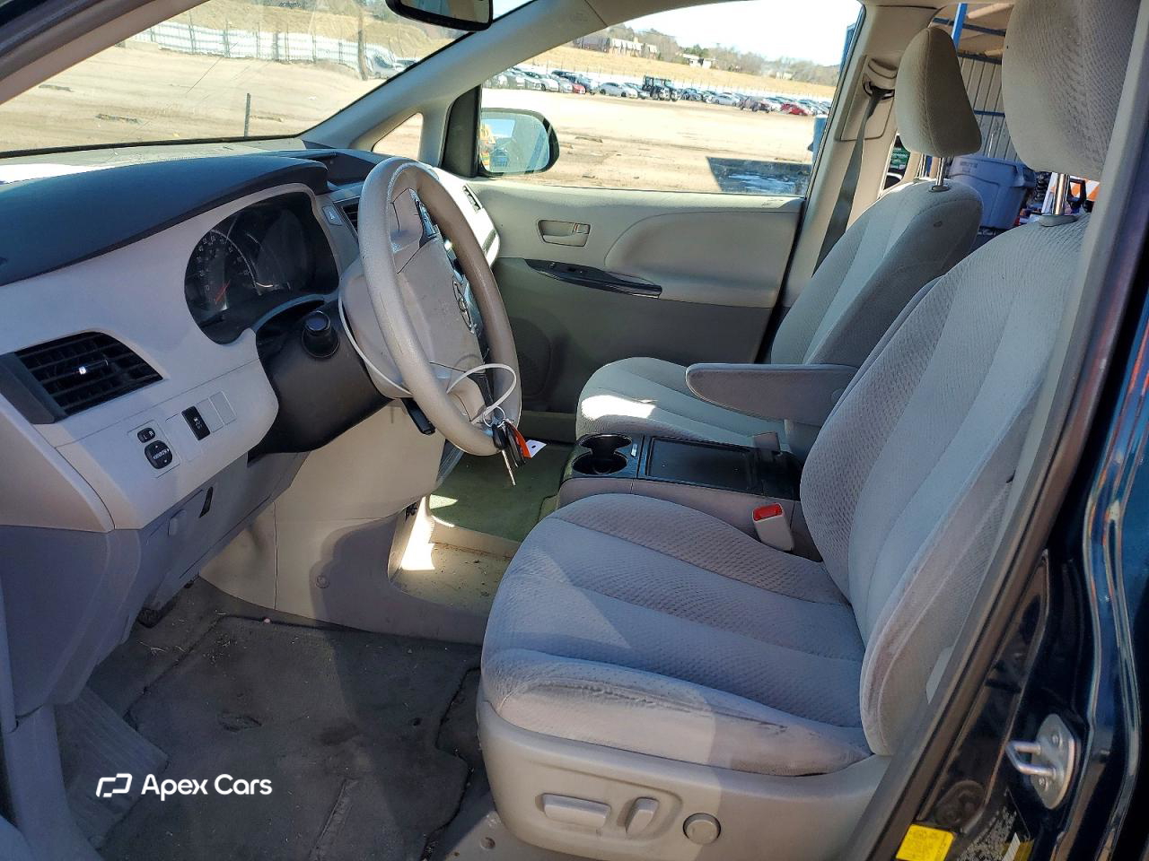 Toyota Sienna 2012
