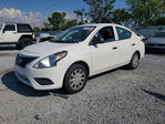 Nissan Versa 2015