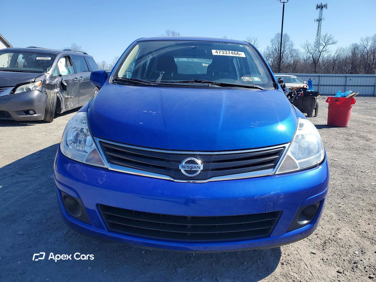 Nissan Versa 2012
