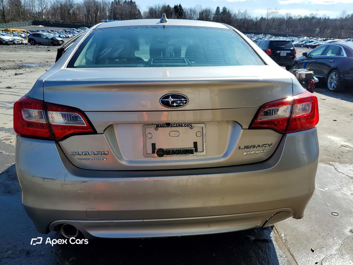 Subaru Legacy 2017