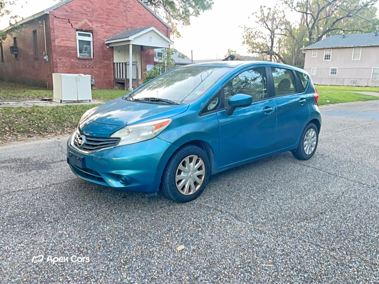 Nissan Versa 2015