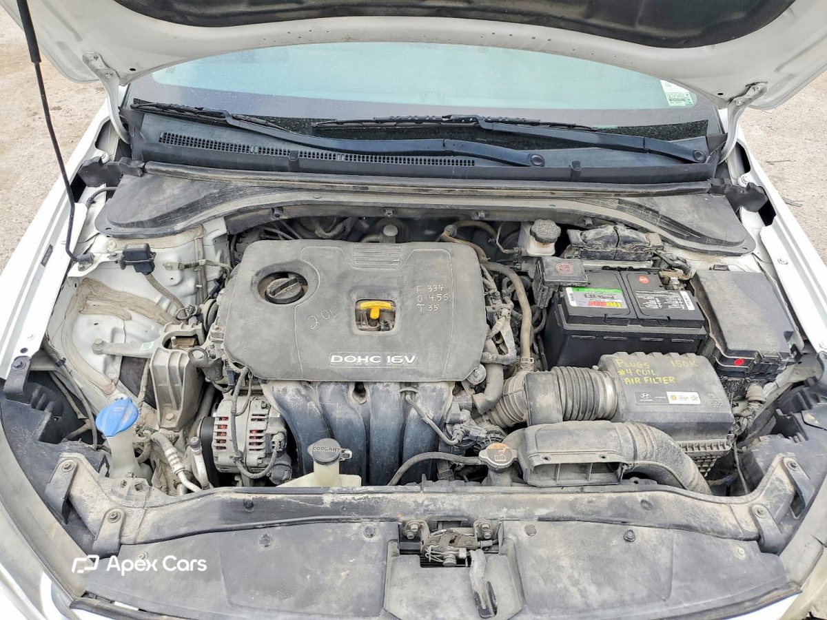 Hyundai Elantra 2017