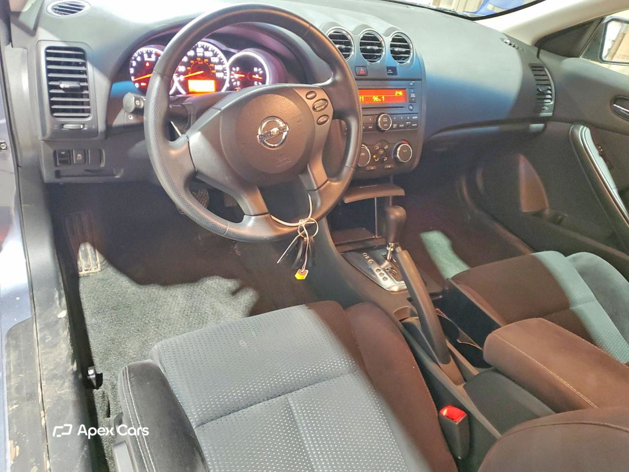 Nissan Altima 2011