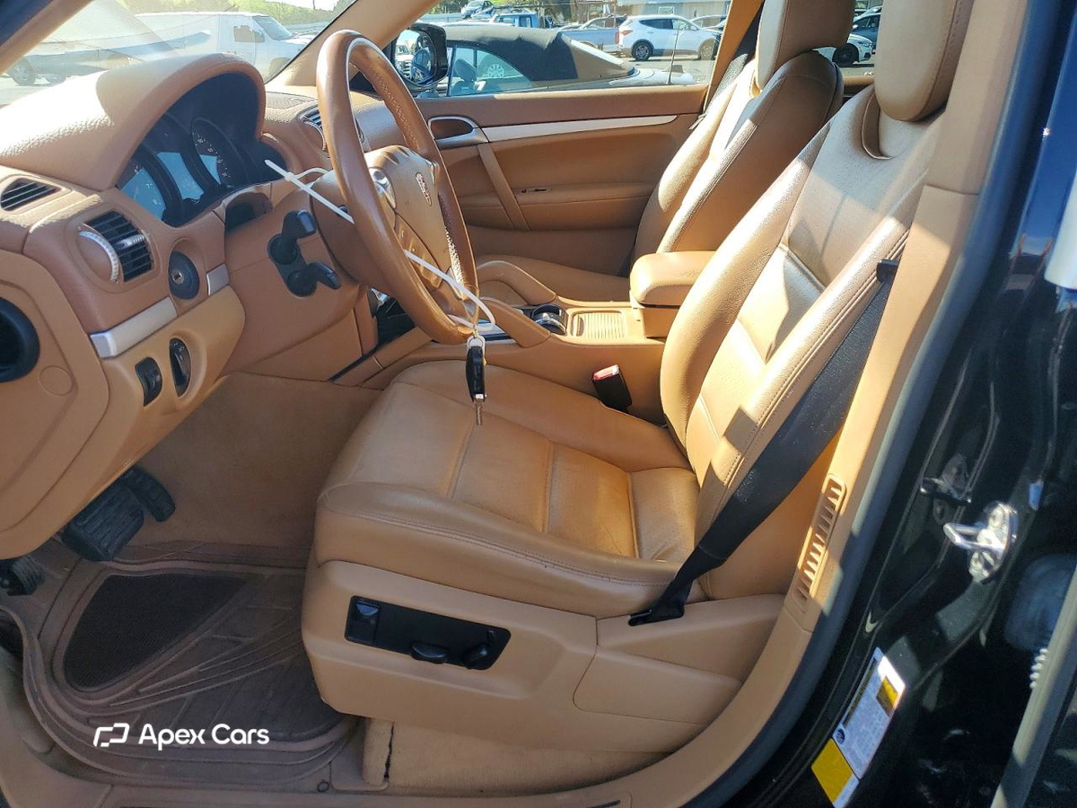 Porsche Cayenne 2010