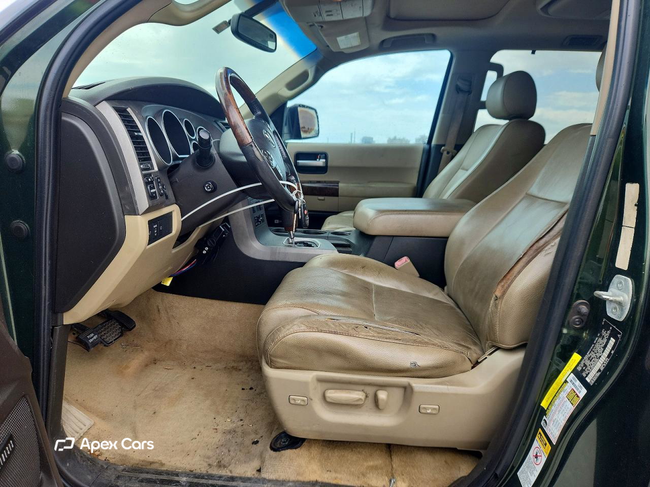 Toyota Sequoia 2010