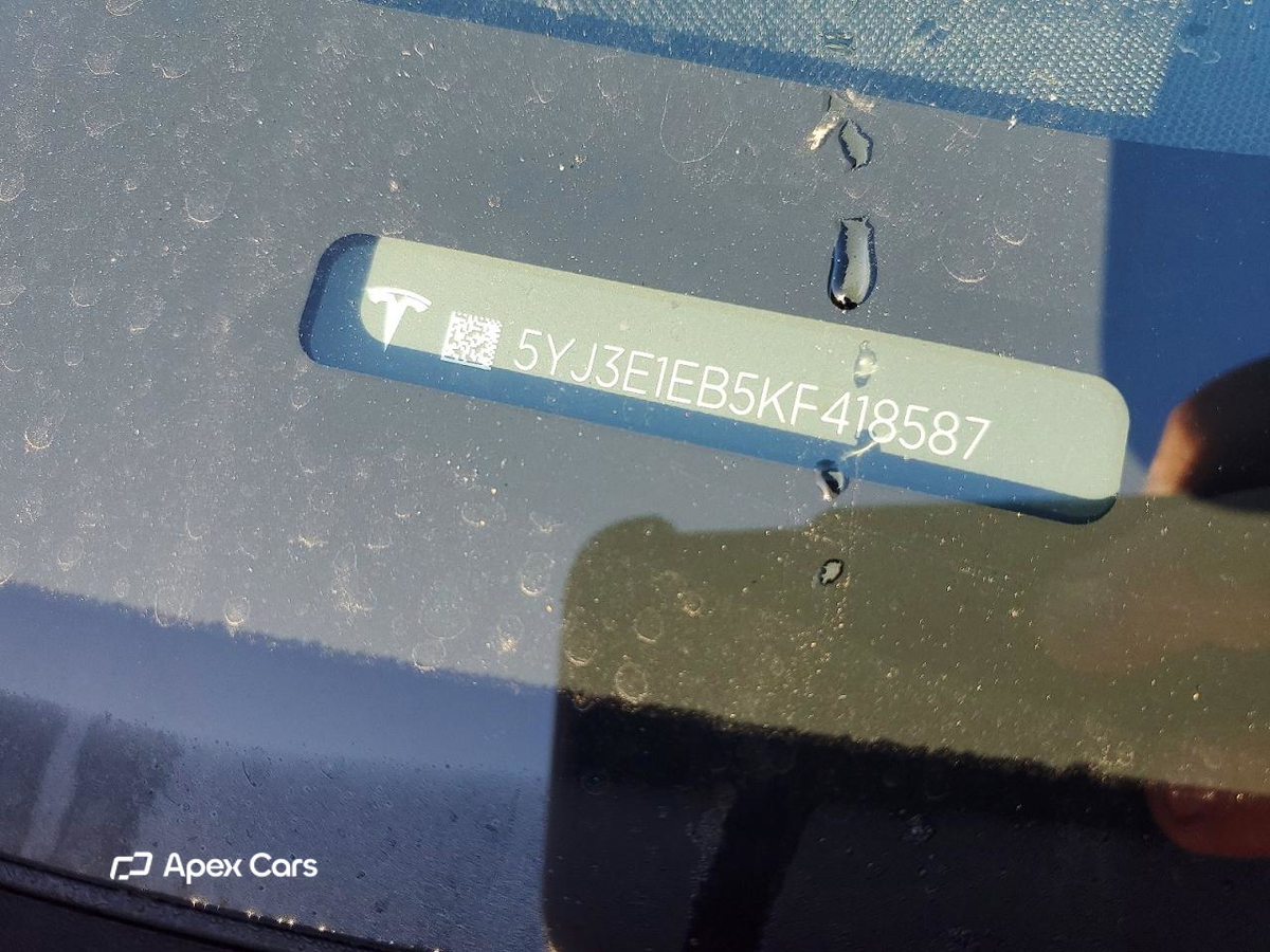 Tesla Model 3 2019