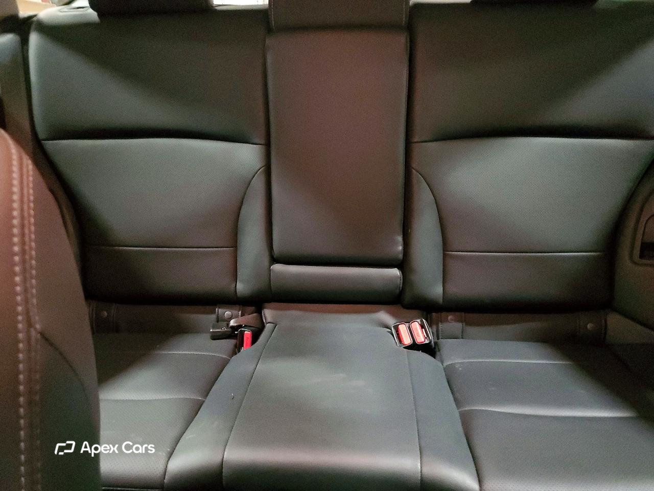 Subaru Outback 2016