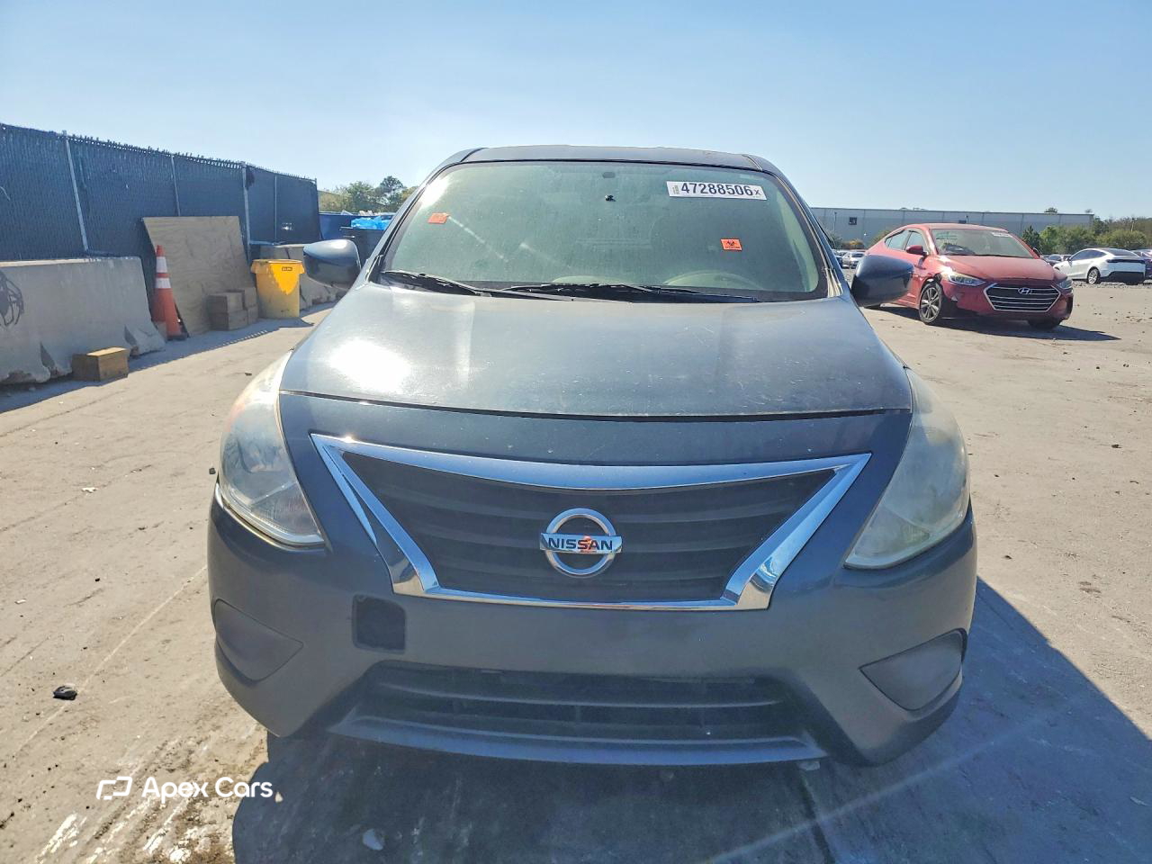 Nissan Versa 2015