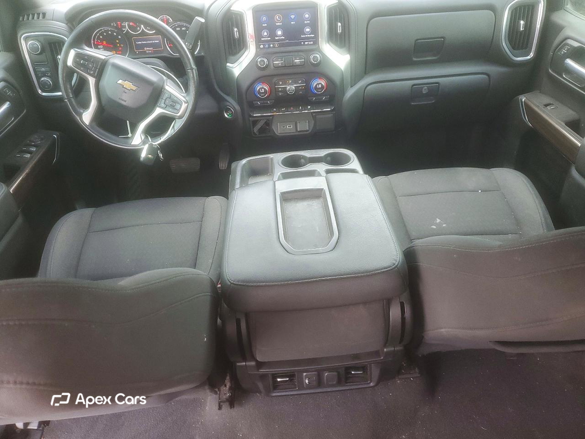 Chevrolet Silverado 2021