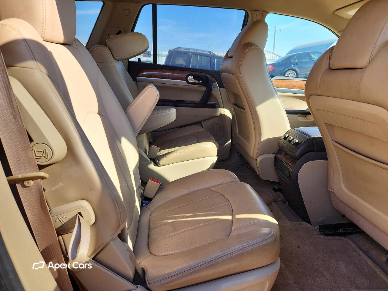 Buick Enclave 2011