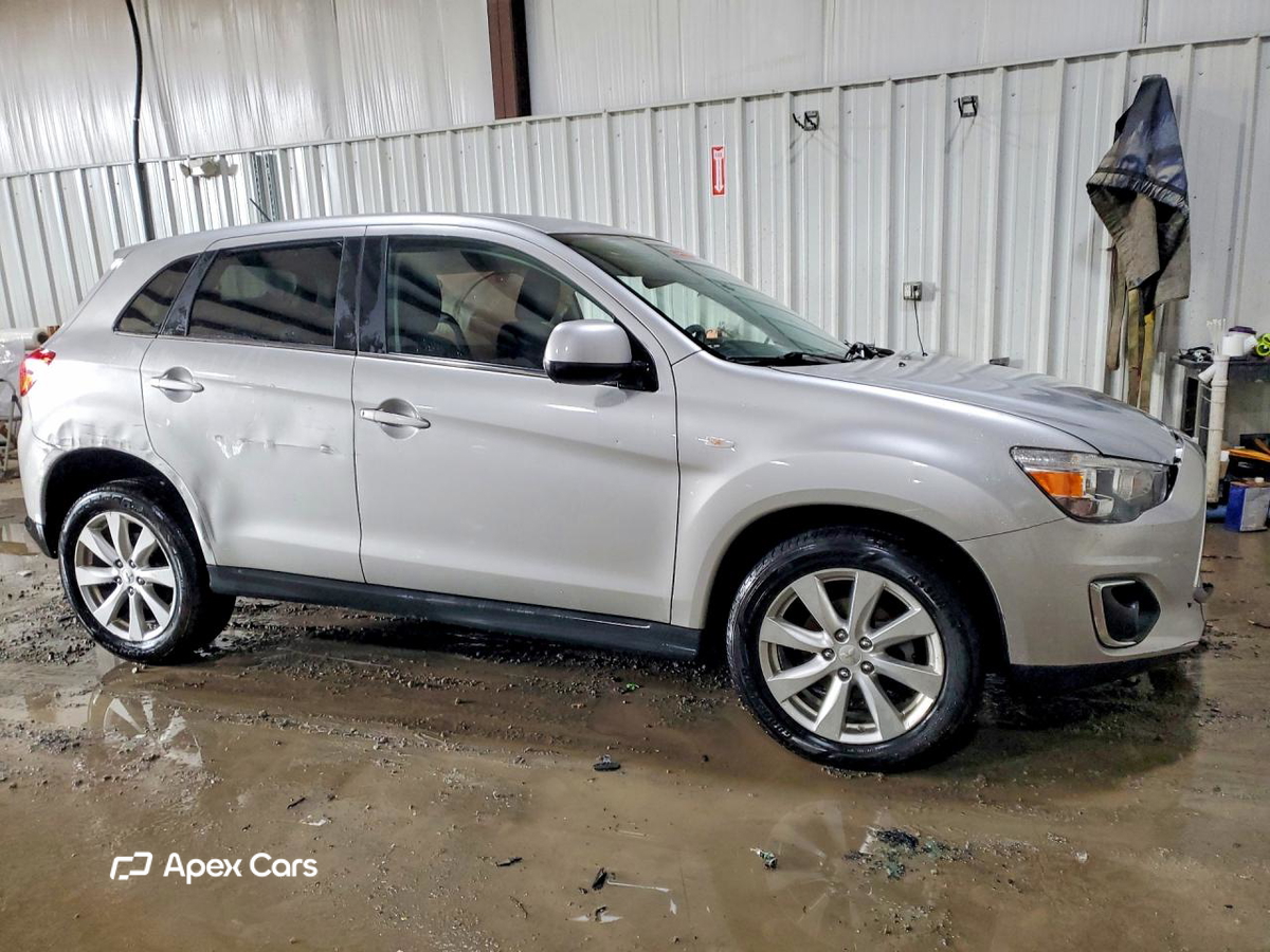 Mitsubishi Outlander 2014