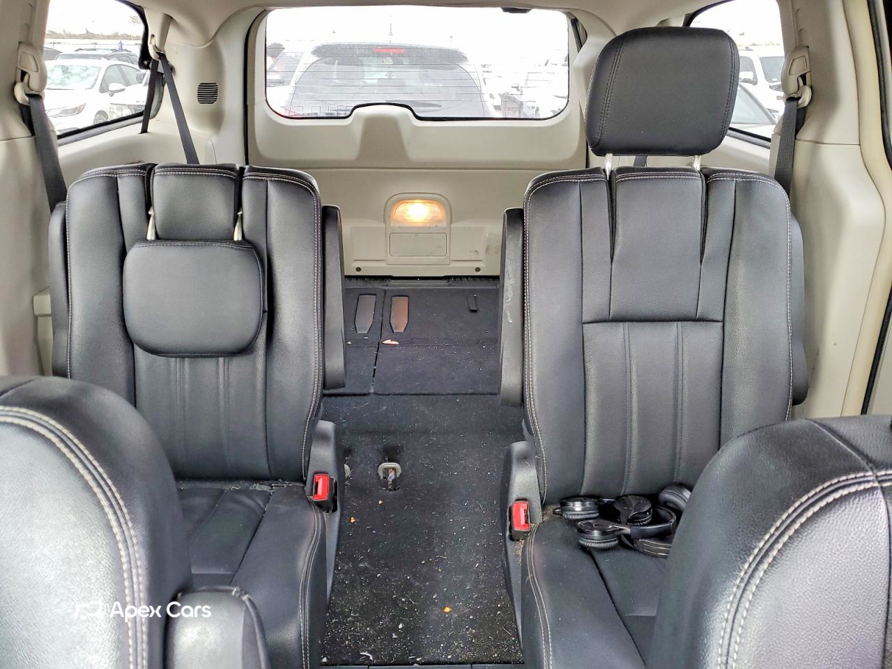 Chrysler Voyager 2016