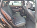 Mercedes-Benz  2023