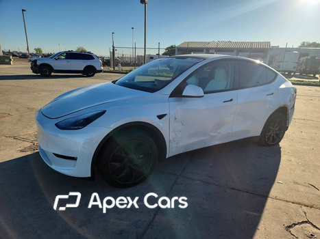 Tesla Model Y 2024 - Zdjęcie 1 z 13