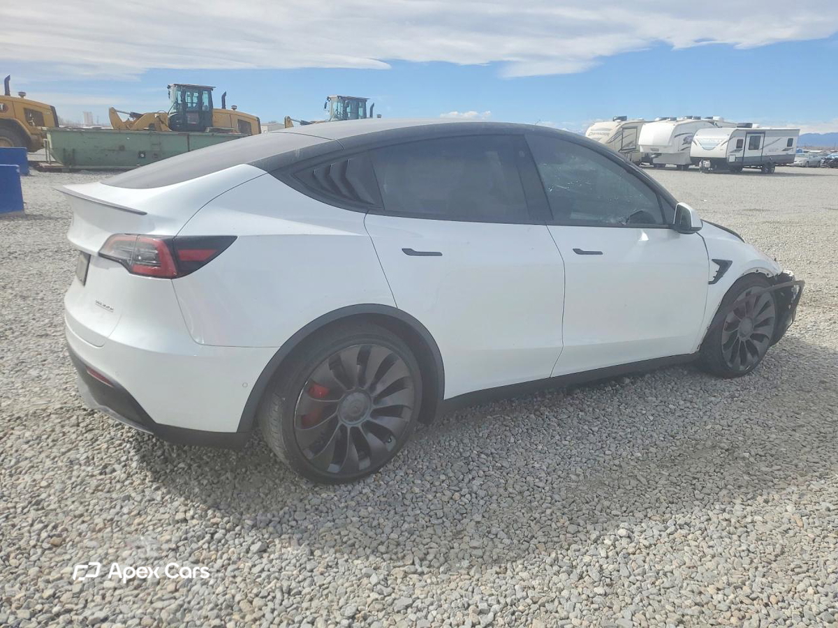 Tesla Model Y 2022