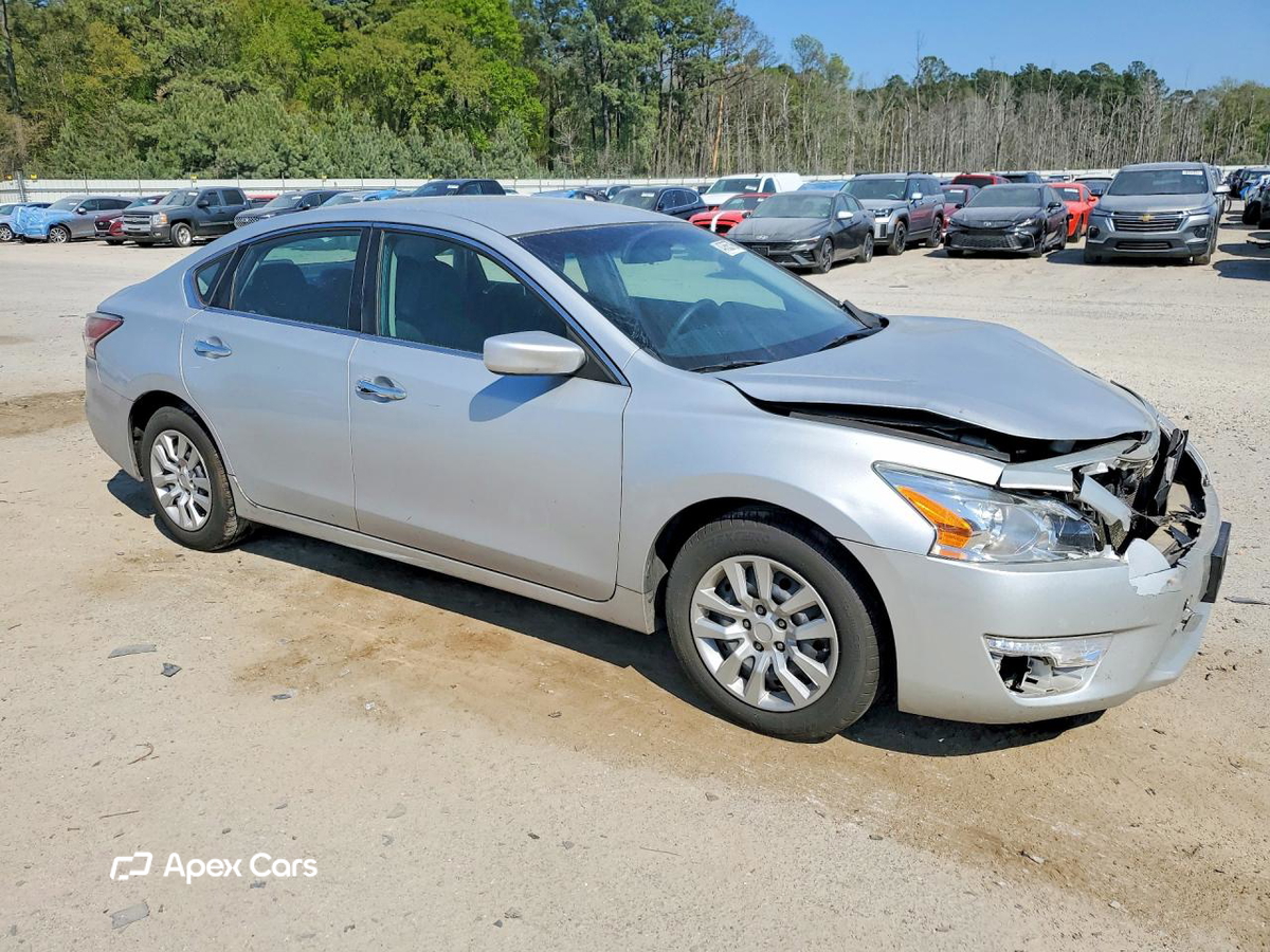 Nissan Altima 2015